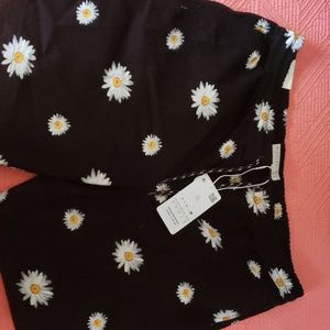 Men's Daisy pull on shorts Size XL black
